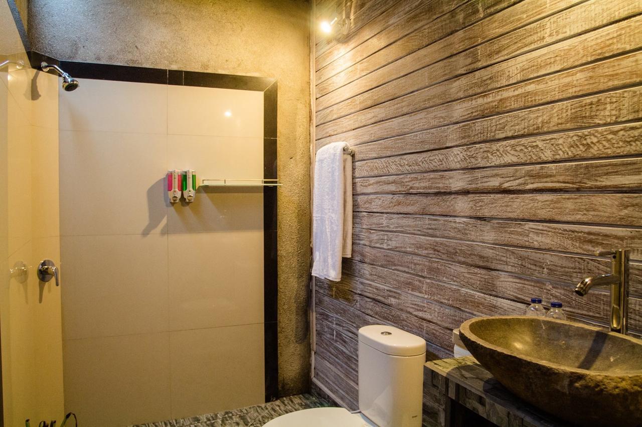 فندق The Syron Huts Lembongan المظهر الخارجي الصورة